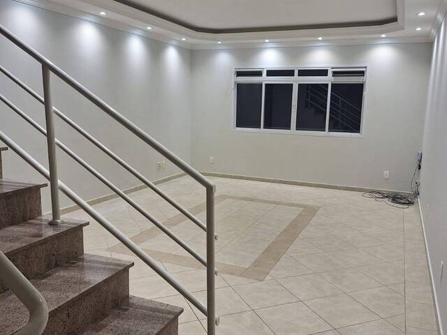 #823 - Sobrado para Venda em Jundiaí - SP - 1